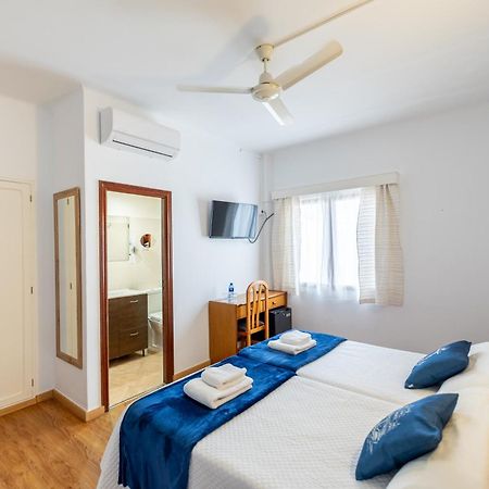 Hostal Doris - Adults Only Colonia de Sant Jordi Exterior foto