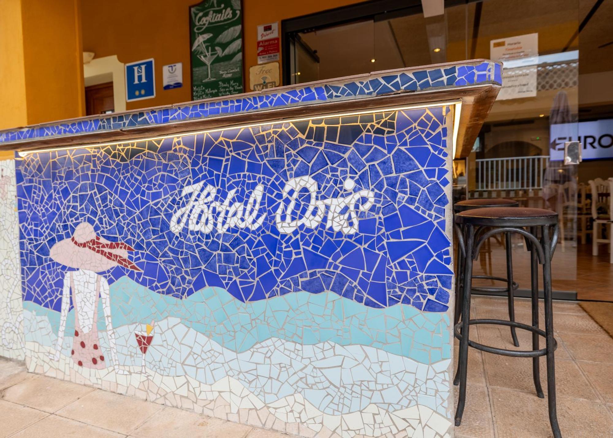 Hostal Doris - Adults Only Colonia de Sant Jordi Exterior foto